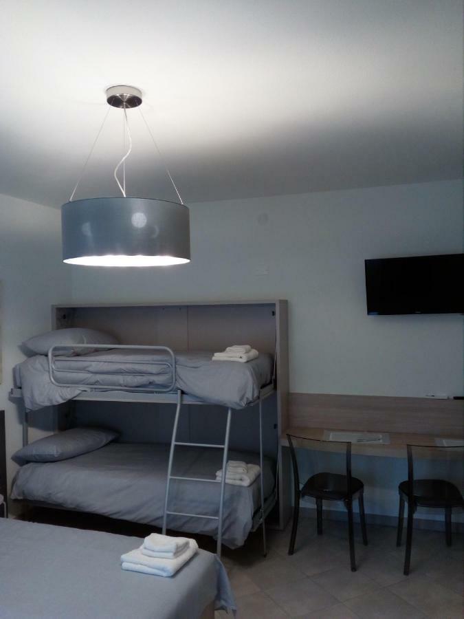 Salvia e Timo Rooms Borso del Grappa Esterno foto